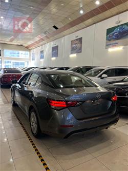 نيسان سنترا